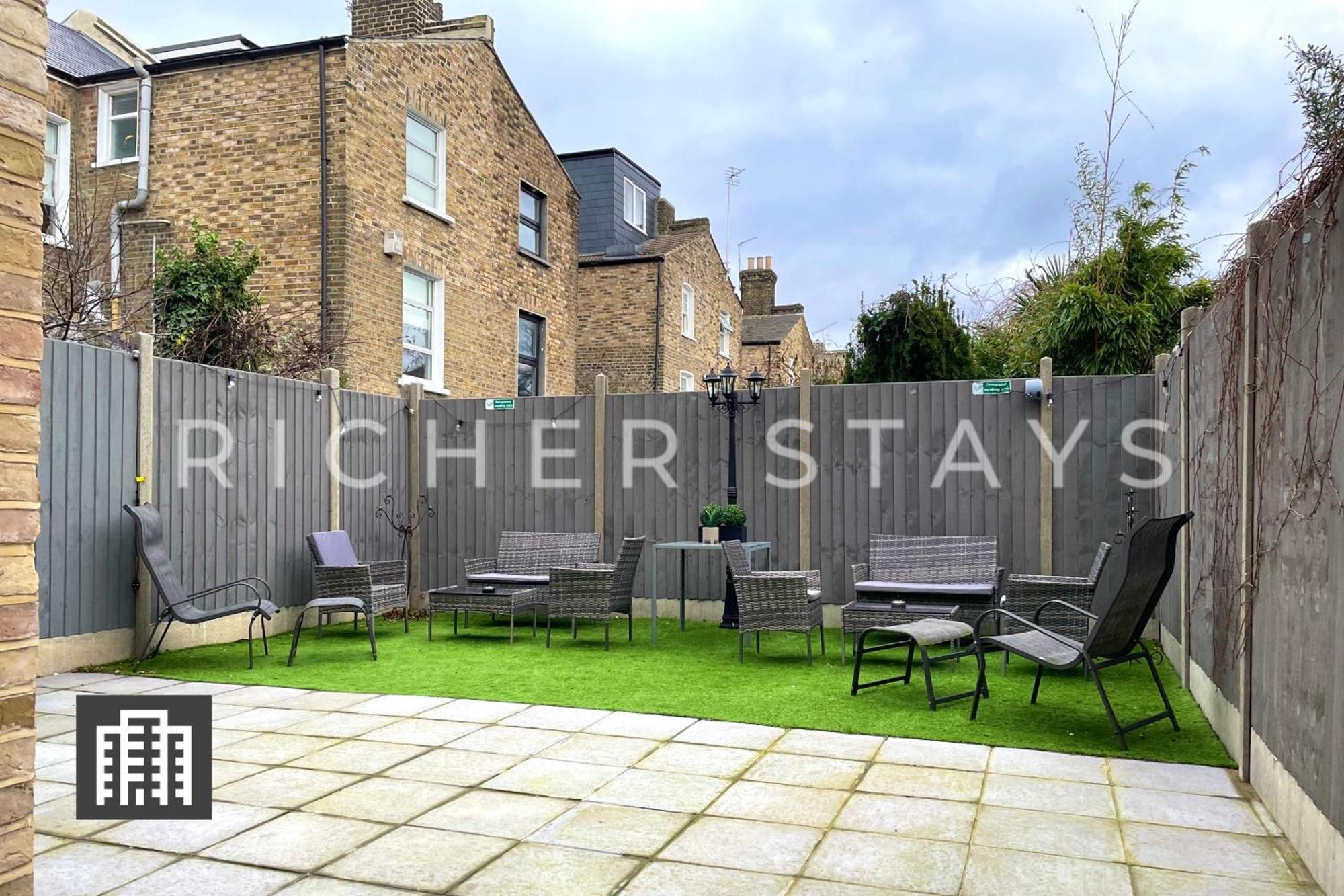 Hackney Suites - En-Suite Rooms & Amenities London Exterior photo