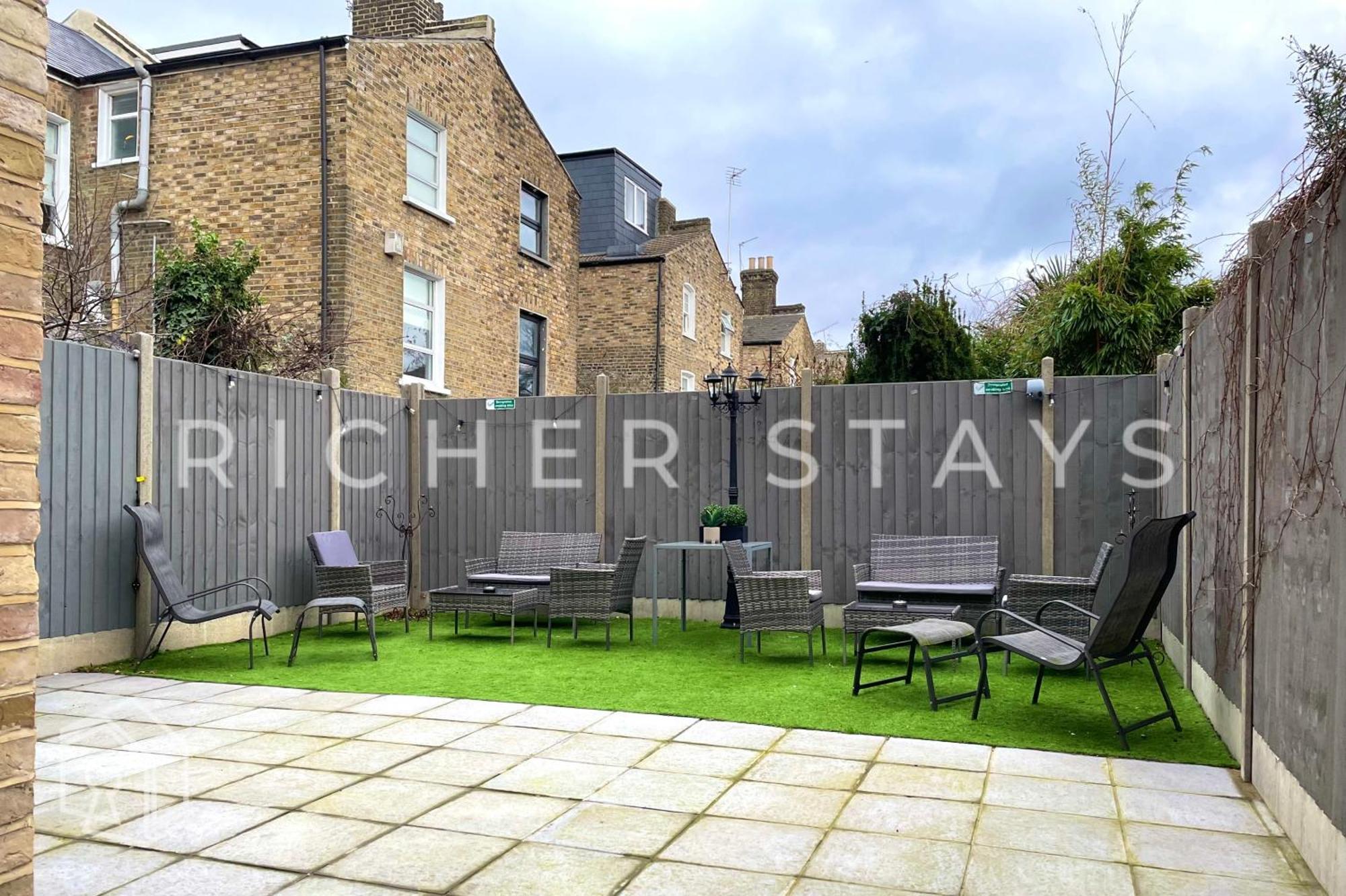 Hackney Suites - En-Suite Rooms & Amenities London Exterior photo